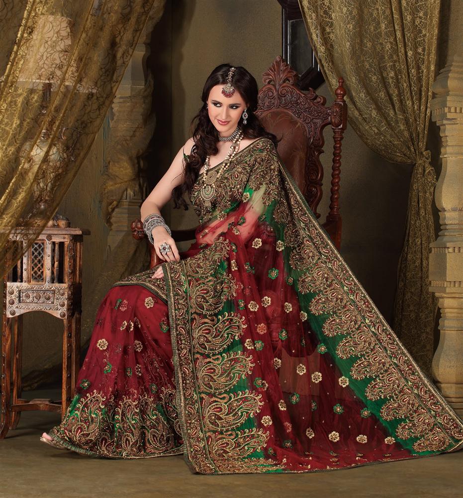 Brides from Different States Of India Choose Different Wedding Sarees