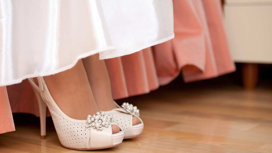Can You Wear White Shoes to A Wedding – Perfect Fashion Guide