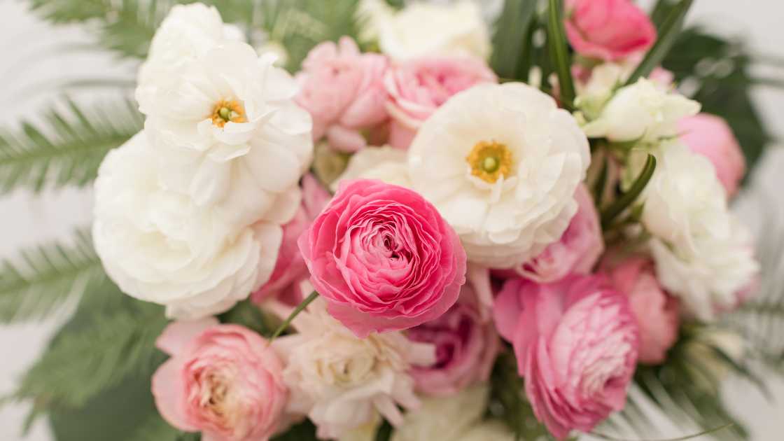 How to Dry a Wedding Bouquet: Preserve Your Memories